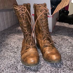 Brown boots